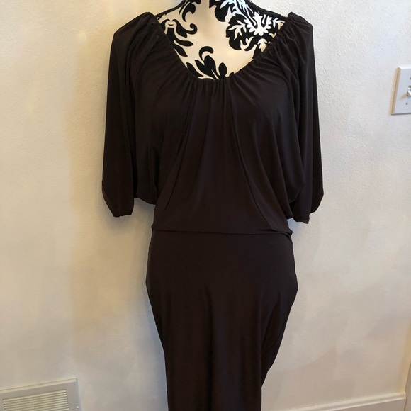 RUSH couture bat wing dress - Picture 3 of 5